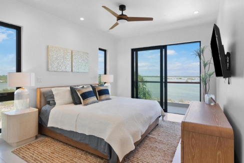 8-turtle-tail-drive-in-turks-and-caicos-ushombi-9