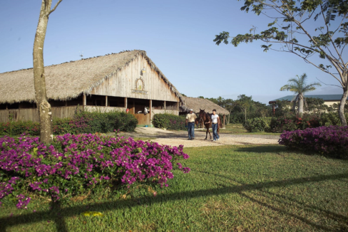 guavaberry-golf-country-club-0-10-acre-juan-dolio-ushombi-5