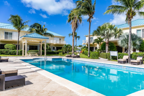 palmyra-townhome-406-2br-in-grace-bay-turks-and-caicos-ushombi-2