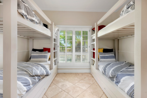 point-grace-3br-oceanview-in-grace-bay-turks-and-caicos-ushombi-10