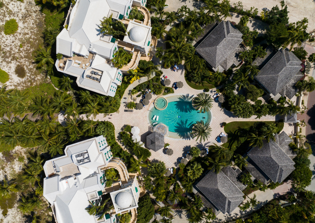 point-grace-3br-oceanview-in-grace-bay-turks-and-caicos-ushombi-2