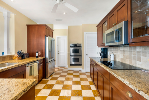 point-grace-3br-oceanview-in-grace-bay-turks-and-caicos-ushombi-7