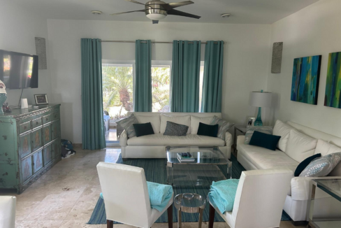 101-palmyra-townhomes-2br-in-grace-bay-turks-and-caicos-ushombi-3