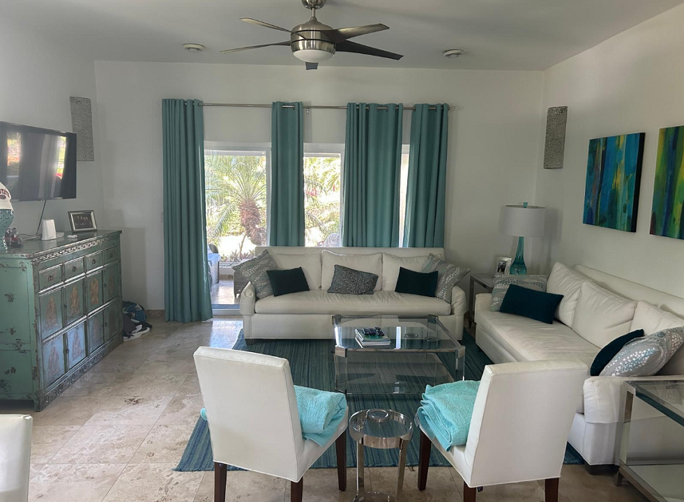 101-palmyra-townhomes-2br-in-grace-bay-turks-and-caicos-ushombi-3