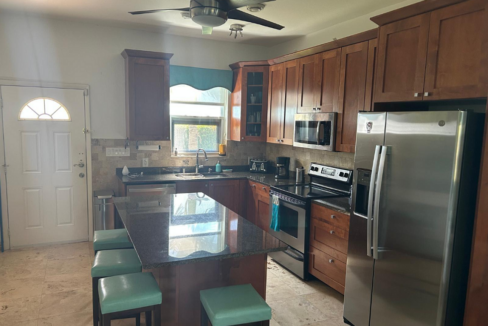 101-palmyra-townhomes-2br-in-grace-bay-turks-and-caicos-ushombi-4