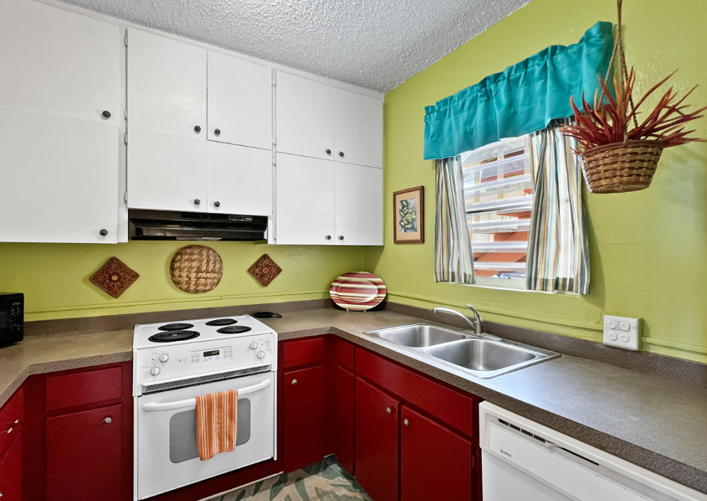 211-st-john-qu-1br-oceanview-condo-st-croix-ushombi-8