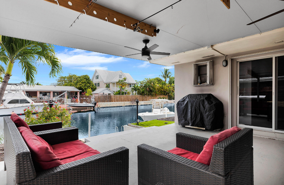 34-key-haven-road-key-haven-canal-front-key-haven-florida-ushombi-3