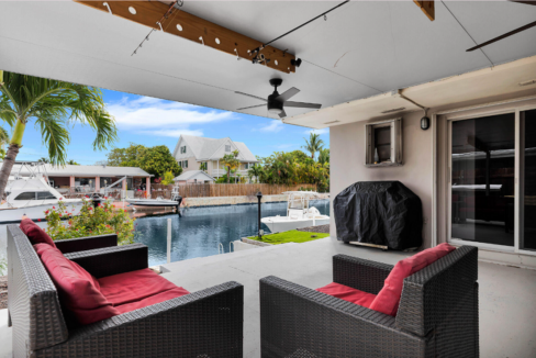 34-key-haven-road-key-haven-canal-front-key-haven-florida-ushombi-3