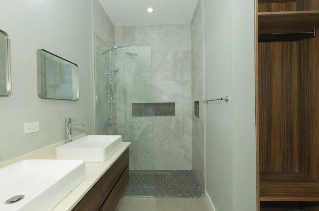 75-norbrook-drive-2br-condo-kingston-jamaica-ushombi-8