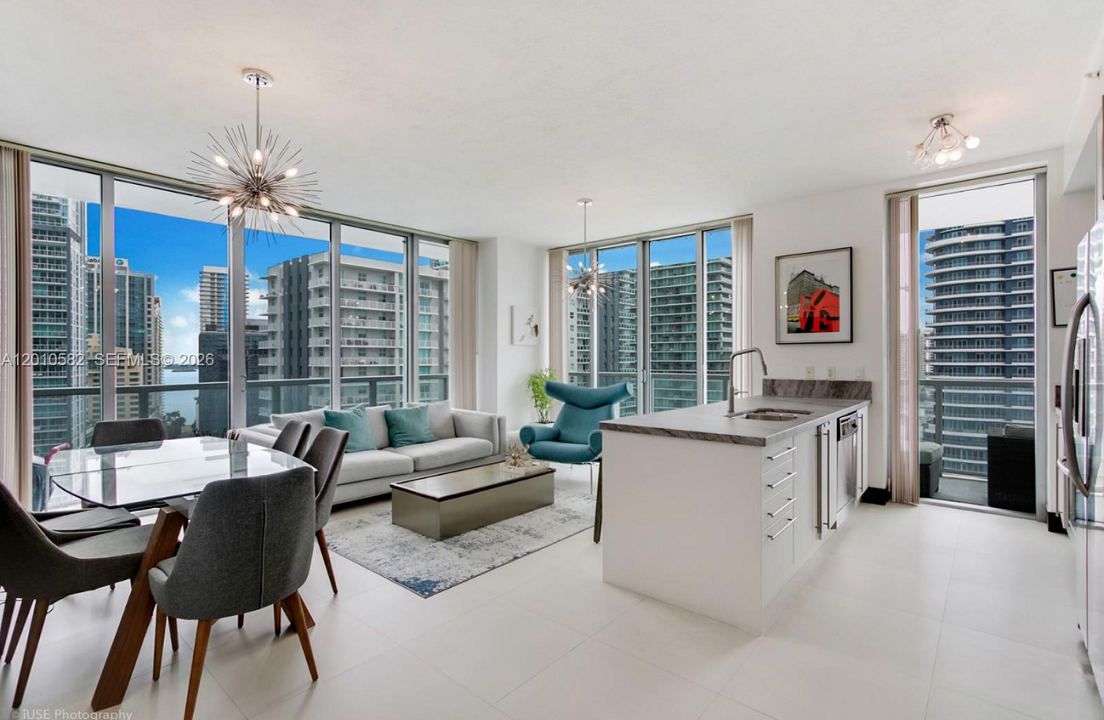 axis-brickell-2br-open-concept-condo-miami-florida-ushombi-5
