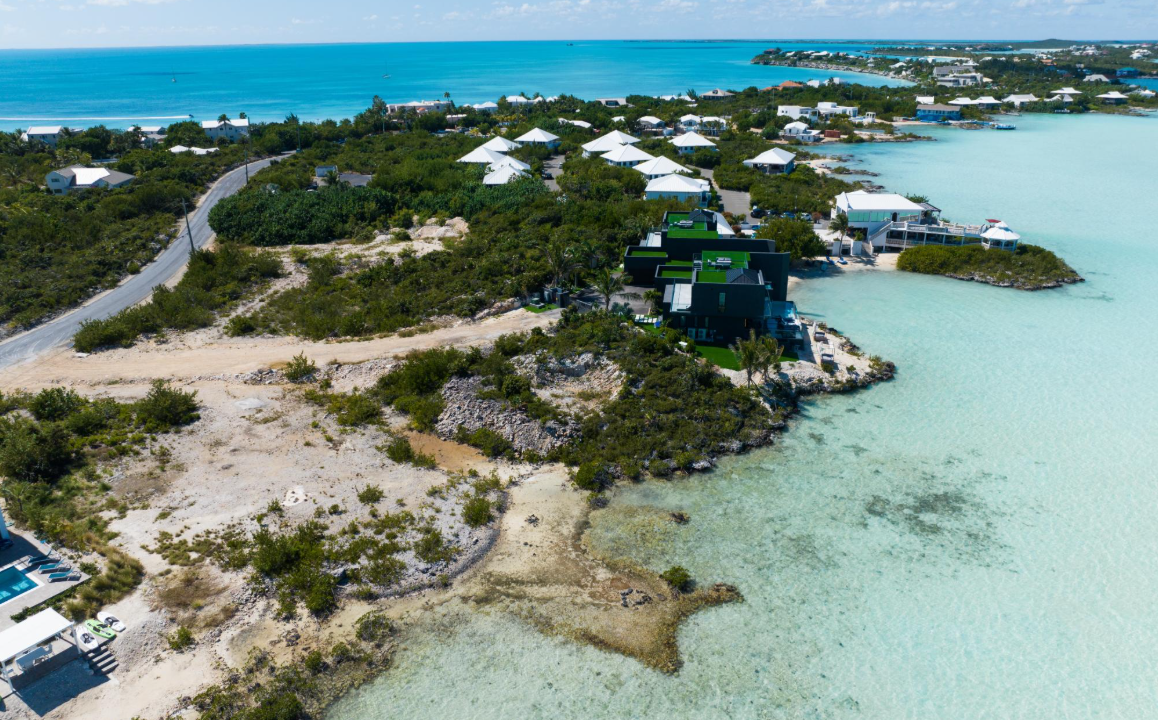 chalk-sound-0-35-acre-waterfront-lot-turks-and-caicos-ushombi-4