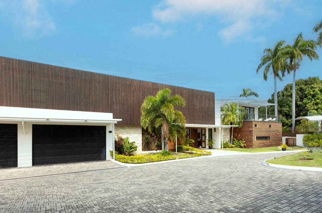 earls-court-jamaica-6br-villa-ushombi-3