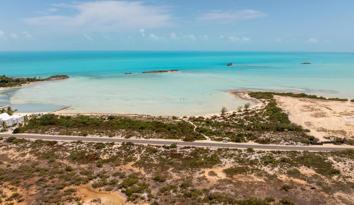 hidden-beach-0-61-acre-beachfront-lot-turks-and-caicos-ushombi-3