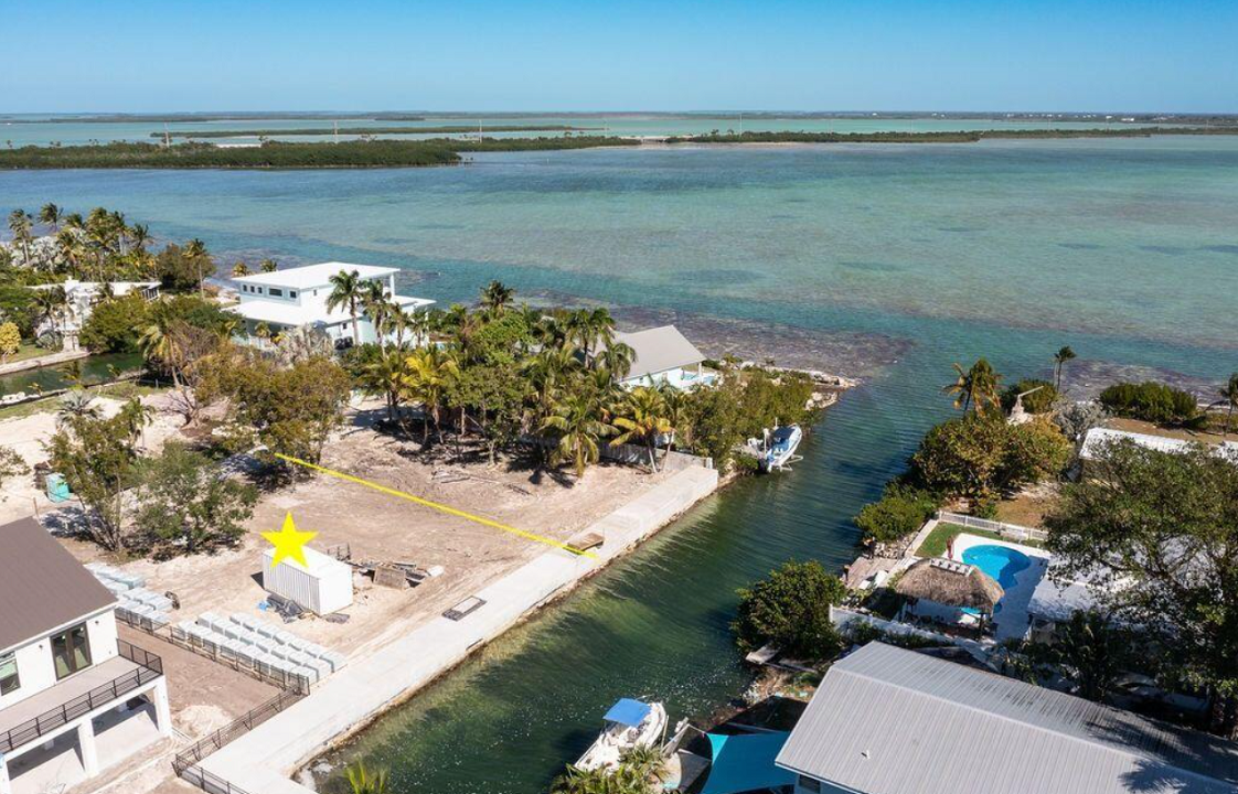 sugarloaf-shores-0-18-acre-waterfront-lot-sugarloaf-key-florida-ushombi-1