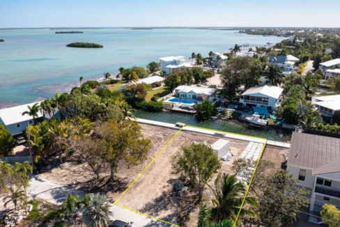sugarloaf-shores-0-18-acre-waterfront-lot-sugarloaf-key-florida-ushombi-5
