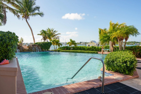 villa-tatutina-marsh-harbour-10br-bahamas-ushombi-3