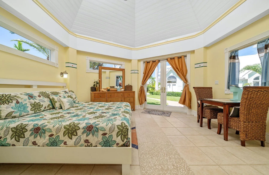 villa-tatutina-marsh-harbour-10br-bahamas-ushombi-8