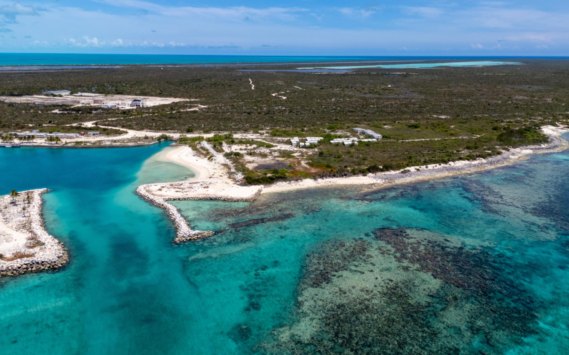 west-caicos-144-acre-rare-opportunity-turks-and-caicos-ushombi-2