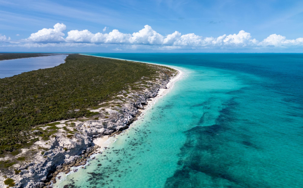 west-caicos-144-acre-rare-opportunity-turks-and-caicos-ushombi-7