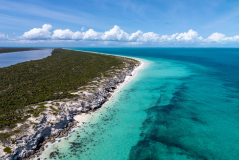 west-caicos-144-acre-rare-opportunity-turks-and-caicos-ushombi-7