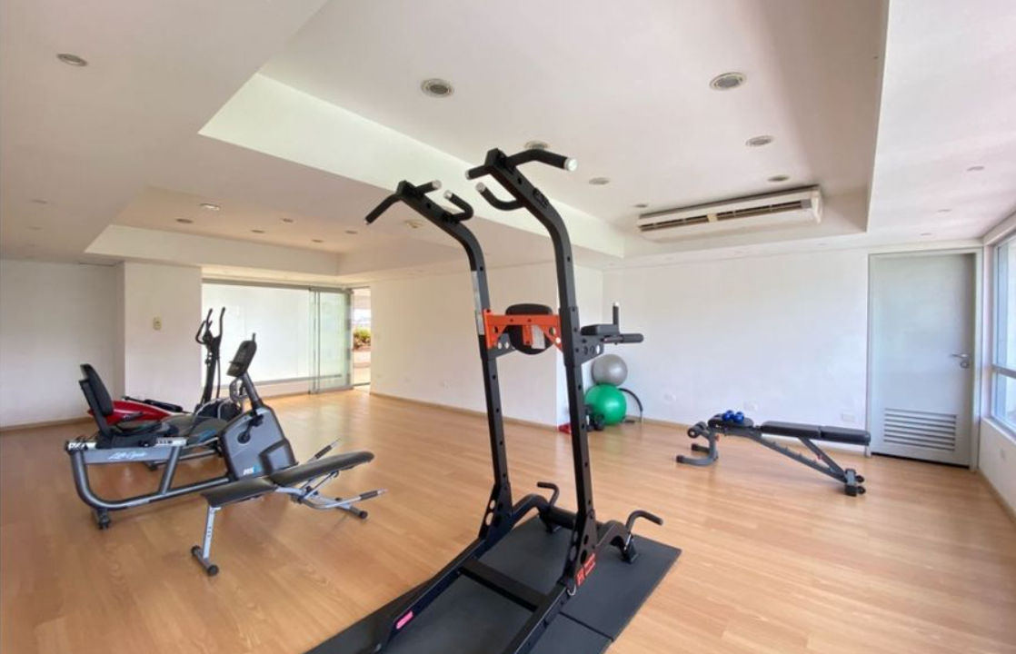 caracas-las-mercedes-1br-luxury-condo-caracas-ushombi-10