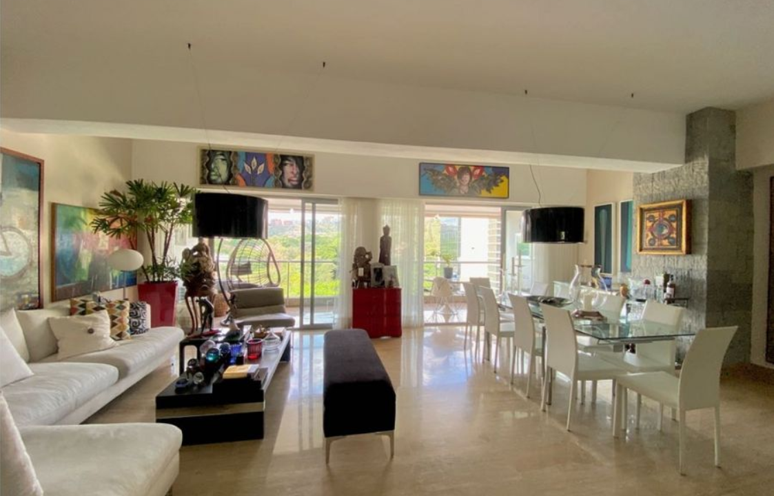 caracas-las-mercedes-1br-luxury-condo-caracas-ushombi-4