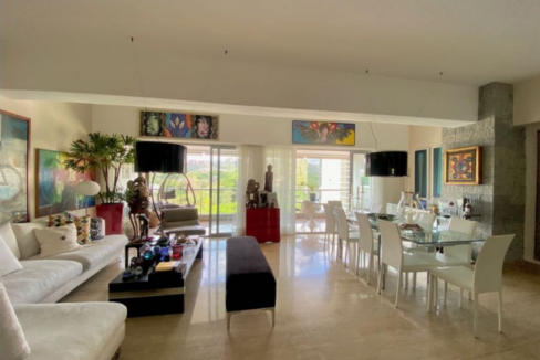 caracas-las-mercedes-1br-luxury-condo-caracas-ushombi-4