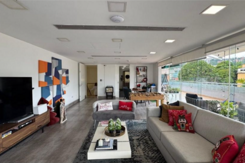caracas-los-naranjos-5br-penthouse-caracas-venezuela-ushombi-11