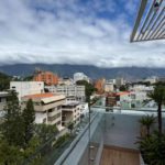 Caracas Los Naranjos