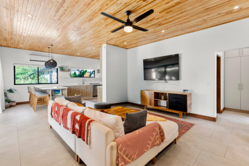 casa-isabella-5br-in-costa-rica-ushombi-5