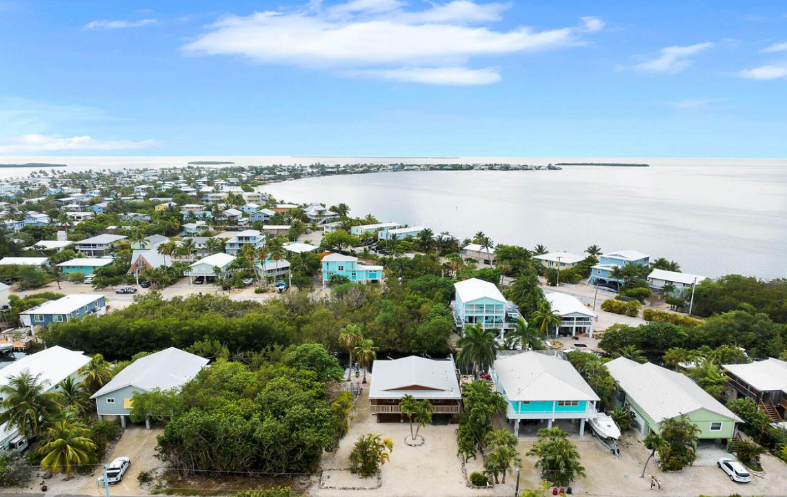 cudjoe-key-waterfront-2br-home-cudjoe-key-florida-ushombi-3