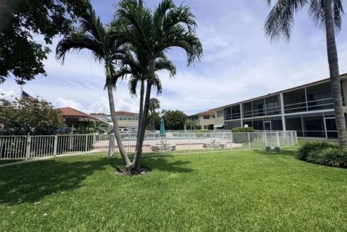 lighthouse-point-1br-turn-key-condo-lighthouse-point-ushombi-1