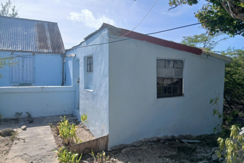 salt-raker-cottage-2br-in-tci-ushombi-2