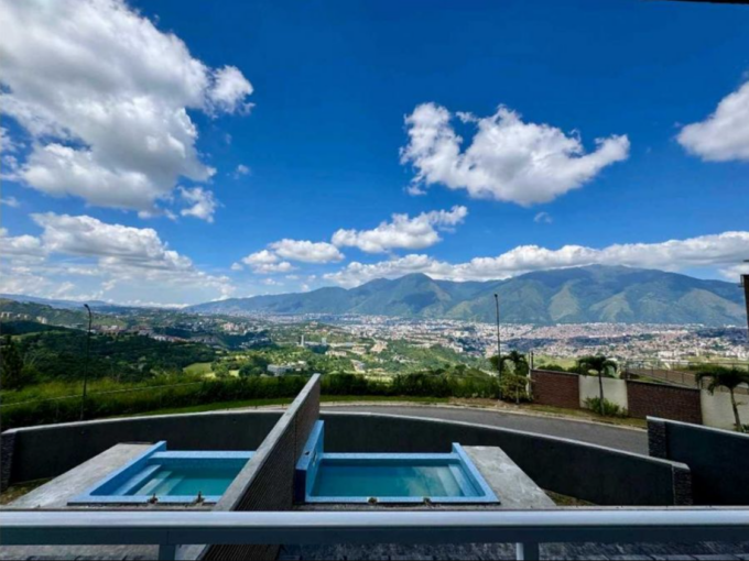 Terrazas Alto Hatillo Caracas