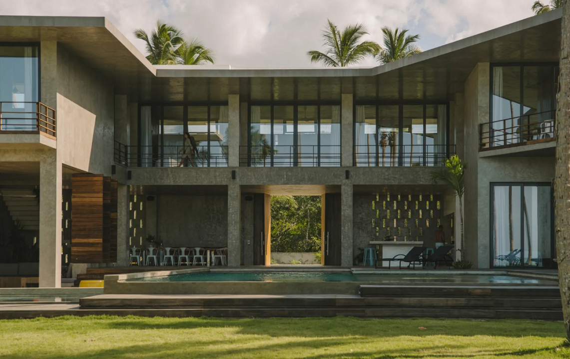 villa-rosabaya-luxury-oceanfront-playa-coson-ushombi-3