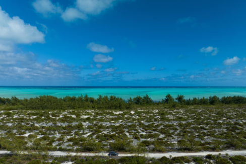 wild-cow-run-2-acre-oceanfront-lot-middle-caicos-ushombi-3
