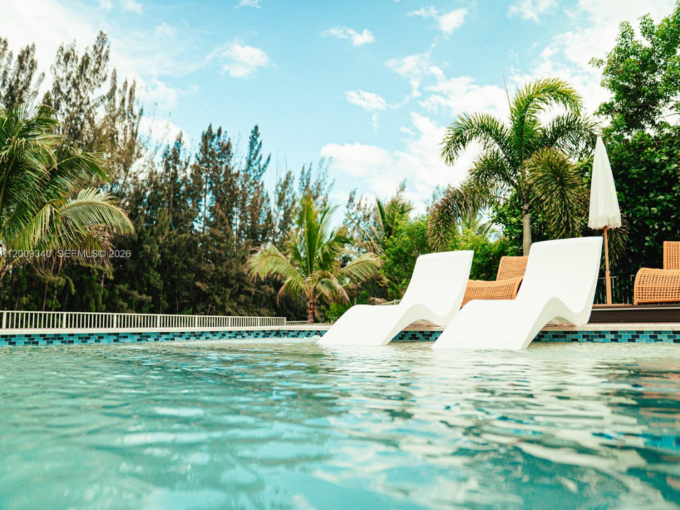 Windsor Palms