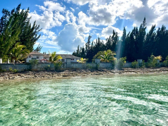 24 Sunset Point Andros