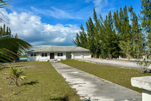 24-sunset-point-andros-4br-waterfront-home-bahamas-ushombi-2