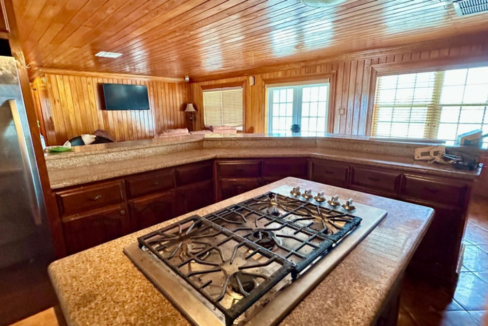 24-sunset-point-andros-4br-waterfront-home-bahamas-ushombi-3