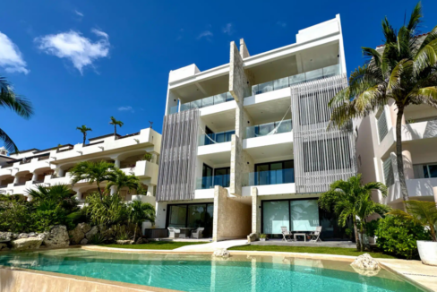 casacun-3br-beachfront-condo-mexico-ushombi-4