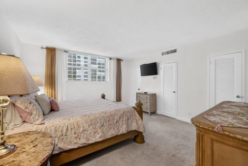 galt-towers-1br-waterfront-condo-florida-ushombi-9