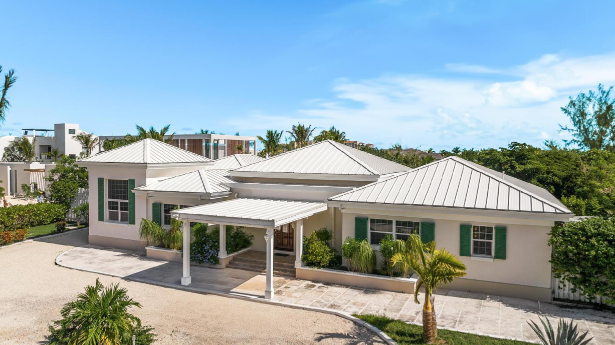 last-resort-governors-rd-4br-villa-tci-ushombi-5