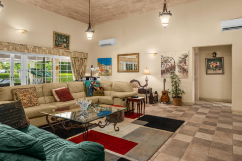 last-resort-governors-rd-4br-villa-tci-ushombi-6