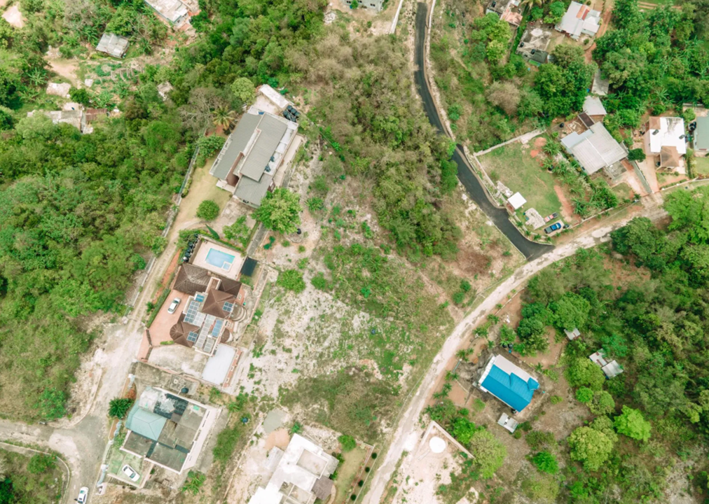red-hills-jamaica-0-32-acre-opportunity-ushombi-2
