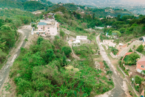red-hills-jamaica-0-32-acre-opportunity-ushombi-5