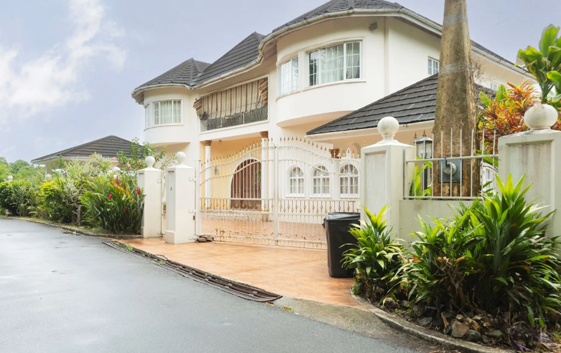 stony-hill-jamaica-6br-luxury-villa-jamaica-ushombi-1