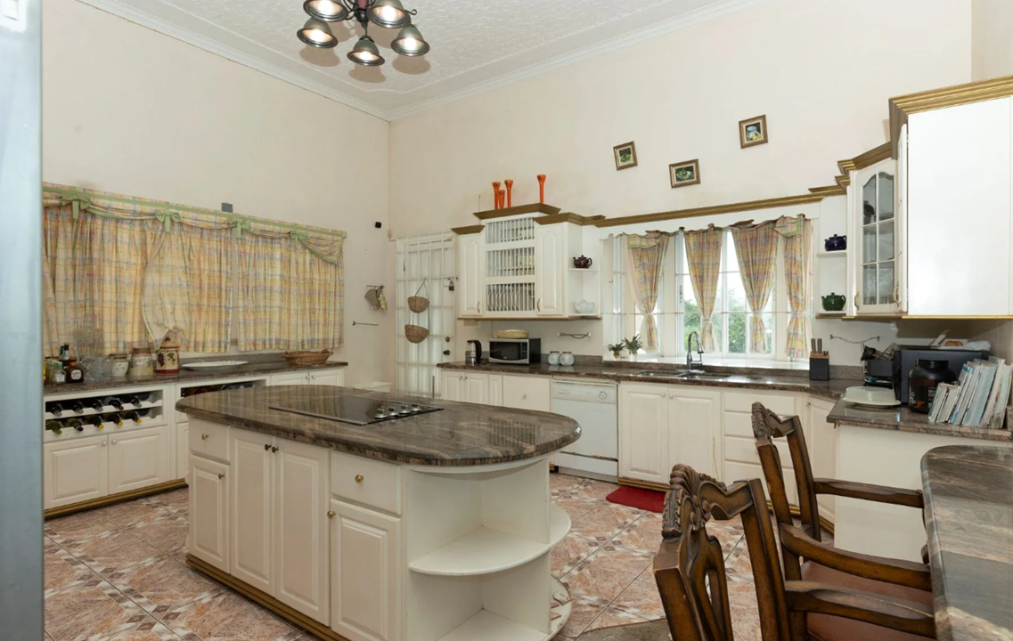 stony-hill-jamaica-6br-luxury-villa-jamaica-ushombi-6