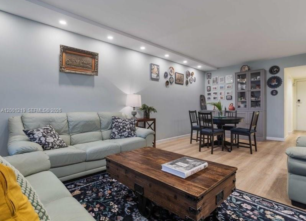 tamarac-gate-one-condo-1br-opportunity-florida-ushombi-4