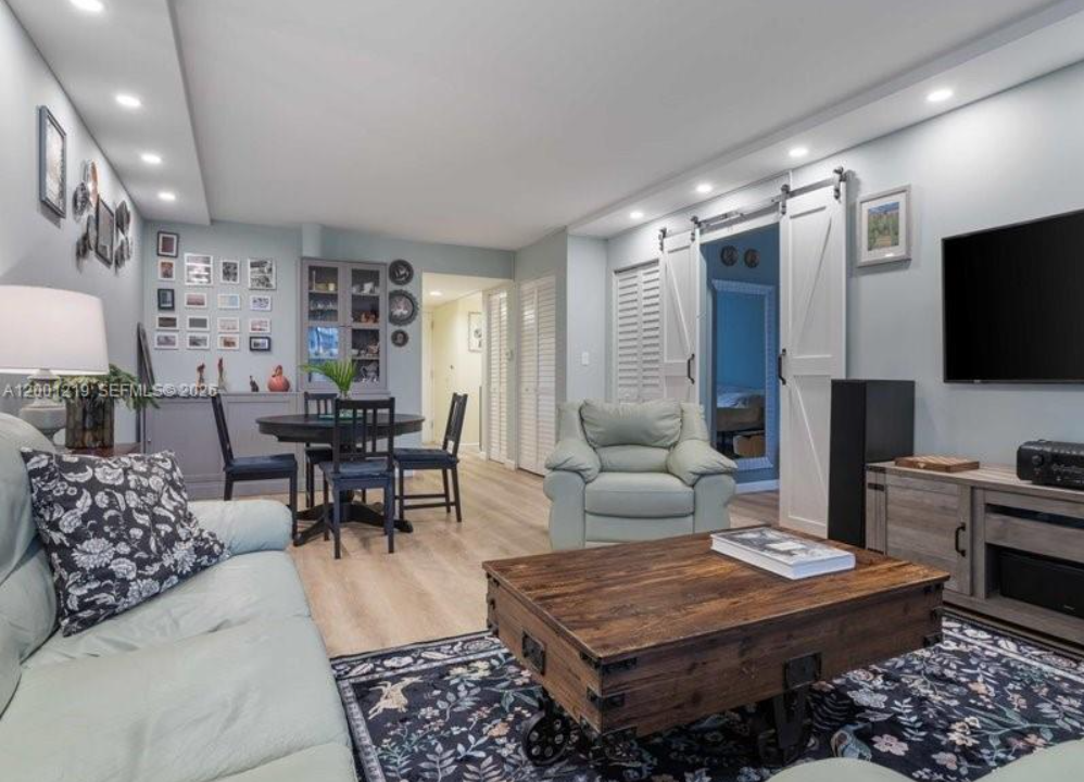 tamarac-gate-one-condo-1br-opportunity-florida-ushombi-6